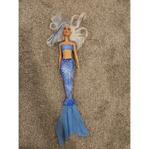 BARBIE Ice Queen Mermaid doll Color Reveal w/ freckles 2020 toy Mattel